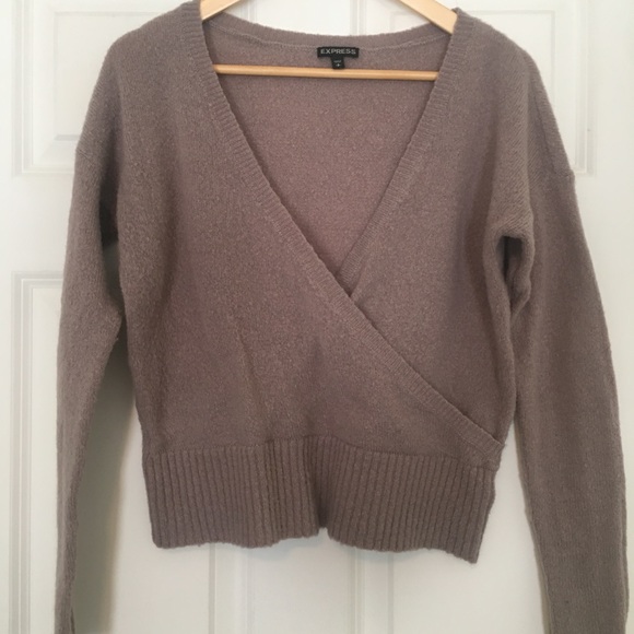 Express Sweater - Picture 1 of 2
